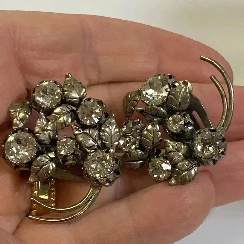 STAR-SIGNED VINTAGE CLIP ON EARRINGS. SILVER LEAVES 🍃 - Picture 5 of 8